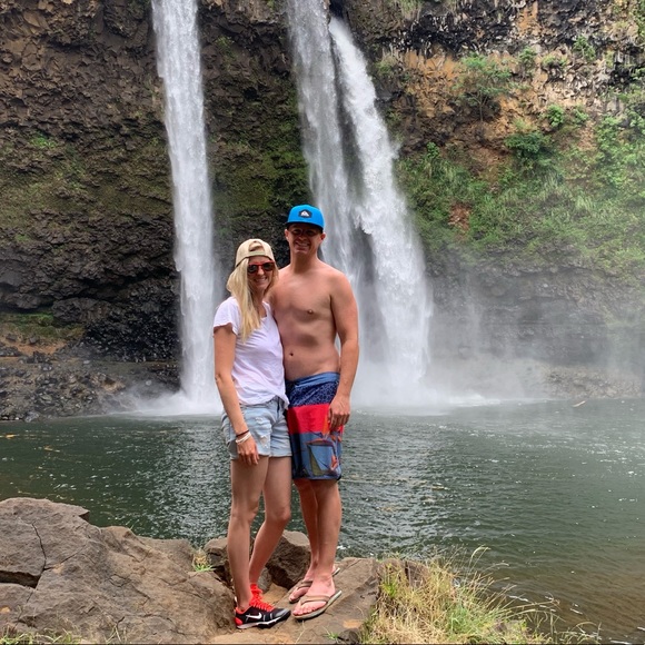 Meet your Posher, Ashley - Picture 2 of 3